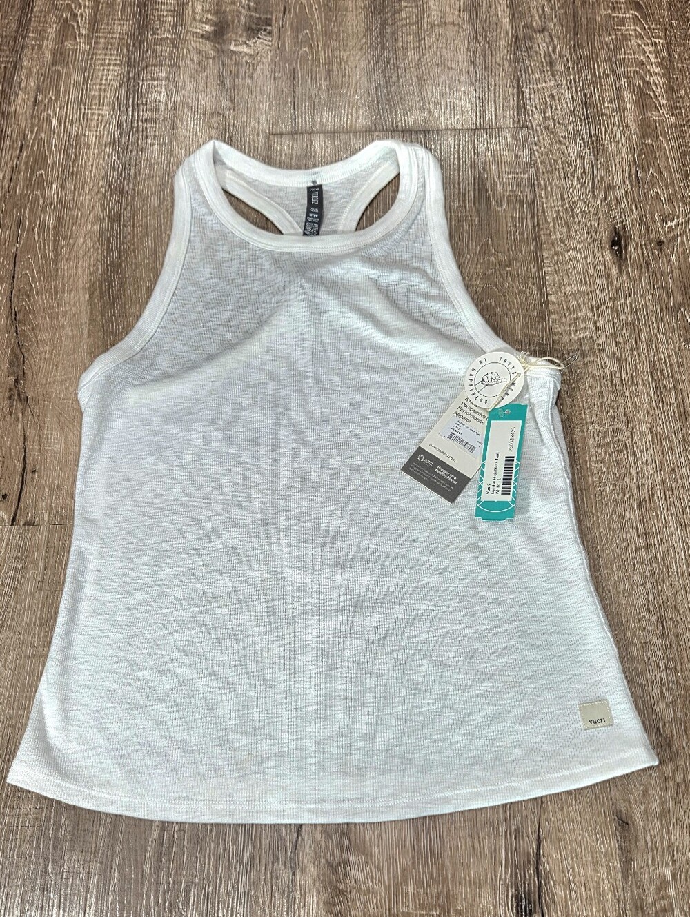 NWT Vuori Sunrise Women's Tank Racer Back White Size Large.